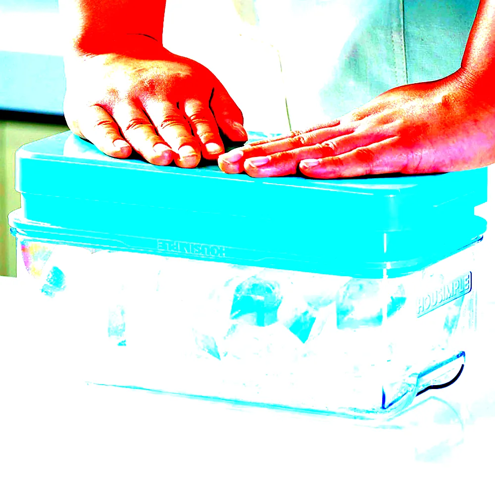 [단독]미들푸쉬 실리콘 얼음트레이 1단 세트 16구 얼음틀 얼음보관통 이미지 2